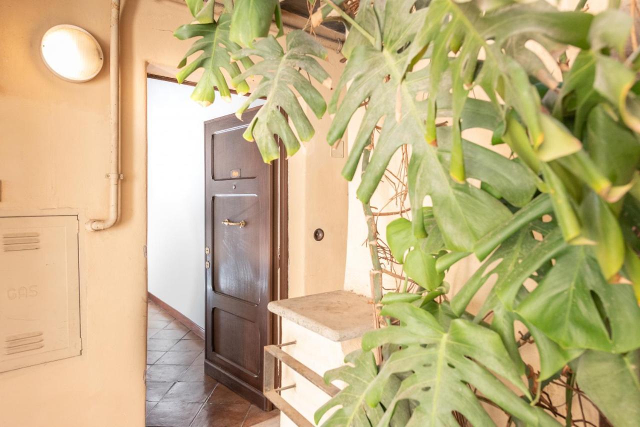 Stunning Campo De Fiori Apartment With Terrace Roma Eksteriør bilde